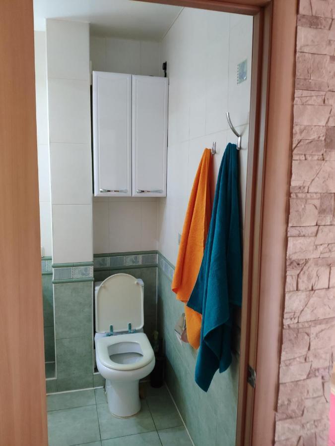 كييف Cozy One Bedroom Apartment المظهر الخارجي الصورة