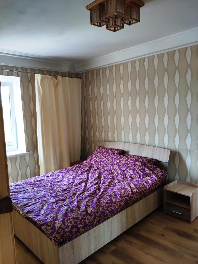 كييف Cozy One Bedroom Apartment المظهر الخارجي الصورة